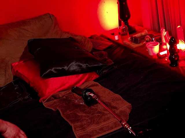 Live sex webcam photo for JennStarXXX #292057721