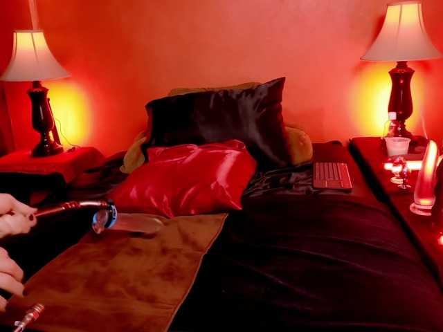 Live sex webcam photo for JennStarXXX #292286128