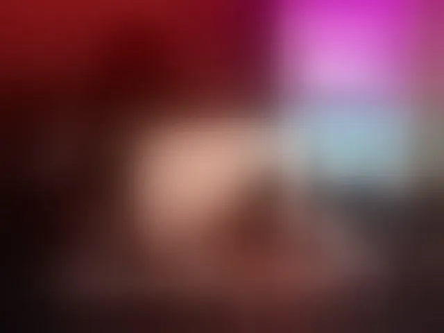 Live sex webcam photo for JennStarXXX #293224266