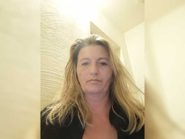 Live sex webcam photo for JennaDeluxe #288022534