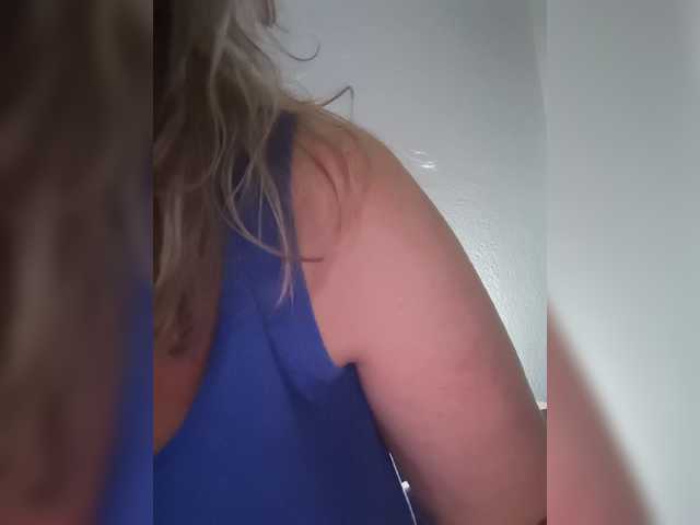 Live sex webcam photo for JennaDeluxe #288022543