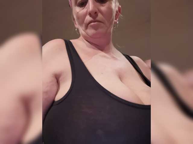 Live sex webcam photo for JennaDeluxe #288022548