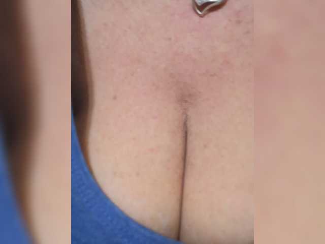 Live sex webcam photo for JennaDeluxe #288022606