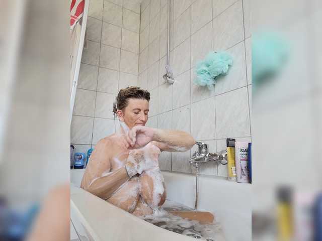 Live sex webcam photo for JennaDeluxe #288022636