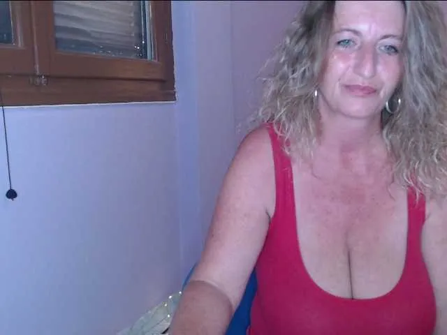 Live sex webcam photo for JennaDeluxe #288022731