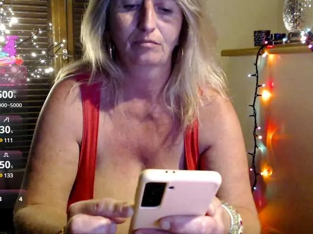 Live sex webcam photo for JennaDeluxe #290711862