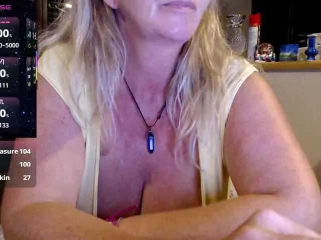 Live sex webcam photo for JennaDeluxe #292076300