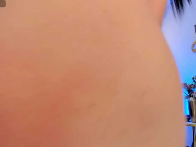Live sex webcam photo for JennaOlson #290574837