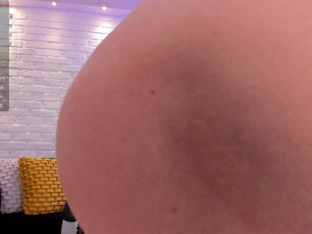 Live sex webcam photo for JennaOlson #290721608