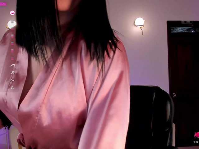 Live sex webcam photo for JennaOlson #290854026