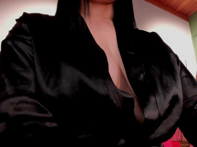 Live sex webcam photo for JennaOlson #291141706