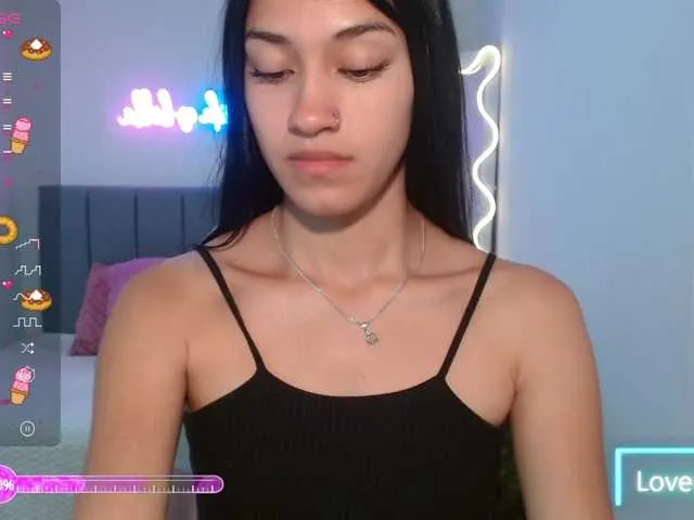 Live sex webcam photo for Jenner-tay #277522509