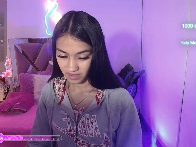 Live sex webcam photo for Jenner-tay #278223783