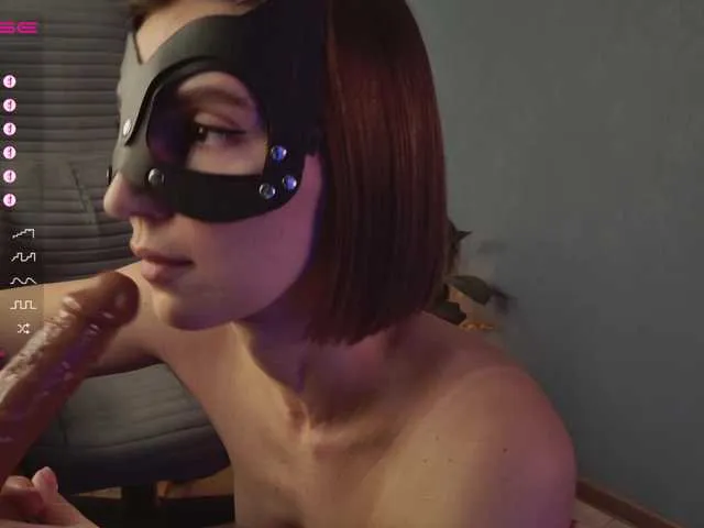 Live sex webcam photo for Jenniee #291764935