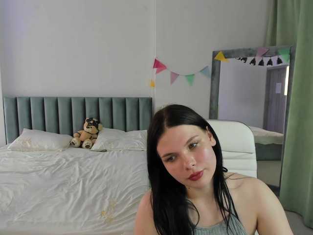 Live sex webcam photo for JenniferAmbridge #277770278