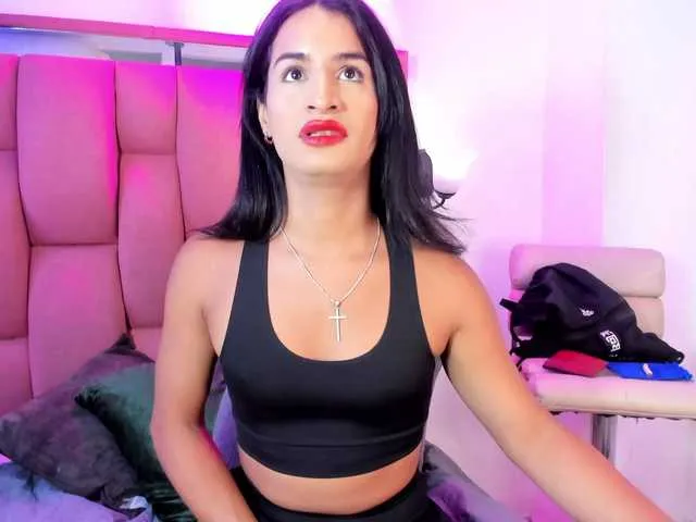 Live sex webcam photo for JenniferDoll #290307601