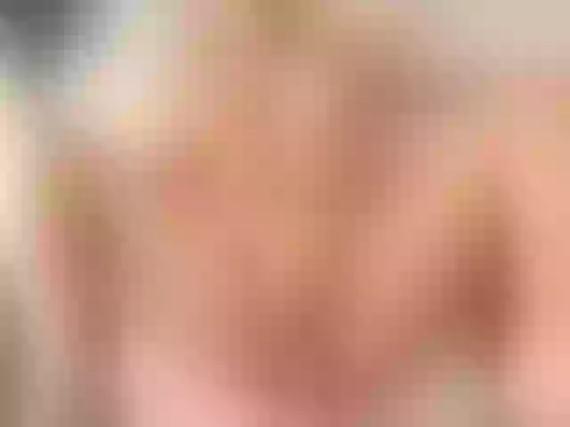 Live sex webcam photo for JenniferLuvv #272305762