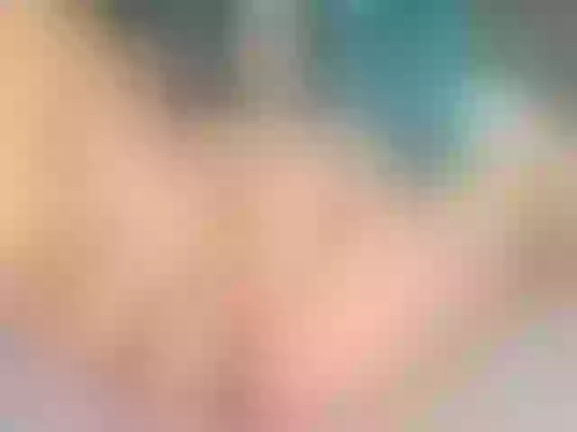 Live sex webcam photo for JenniferLuvv #272618112