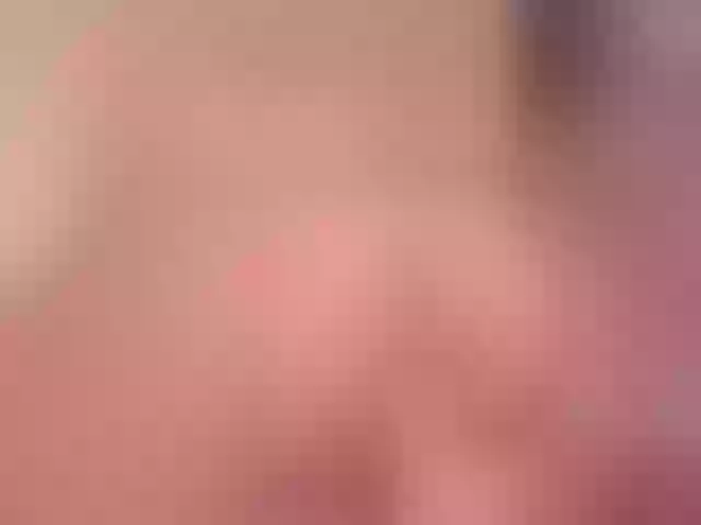 Live sex webcam photo for JenniferLuvv #273885796