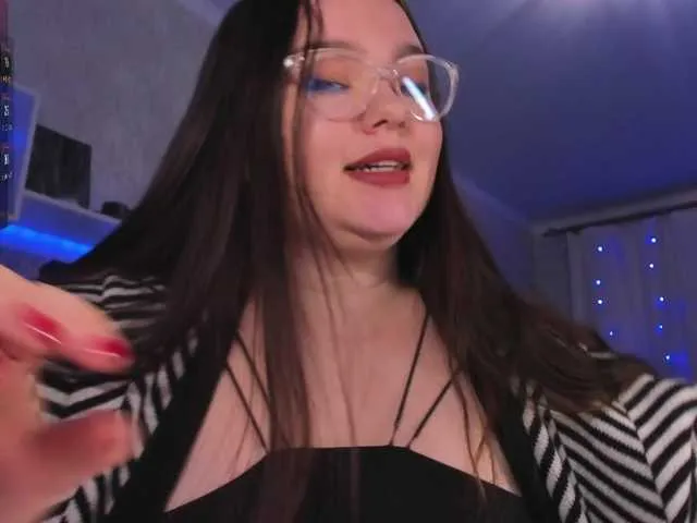 Live sex webcam photo for JennisXcharming #291116197