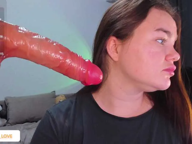 Live sex webcam photo for JennisXcharming #292180441