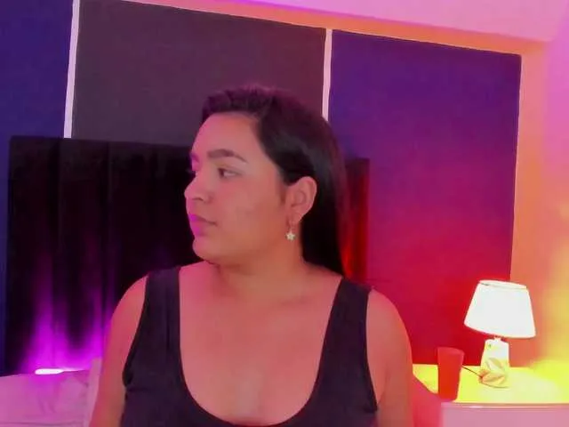 Live sex webcam photo for Jennwaves #277647034