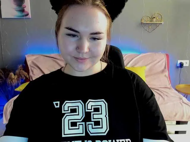 Live sex webcam photo for JennyAttal #275653355