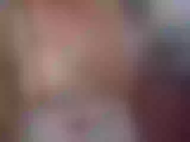 Live sex webcam photo for JennyCoquine #292254531