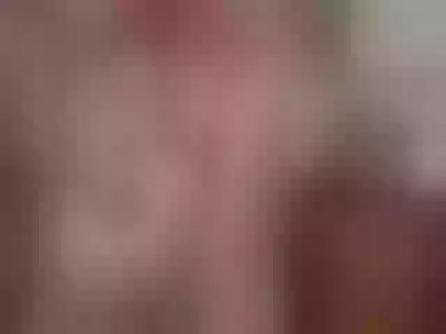 Live sex webcam photo for JennyCoquine #292283225