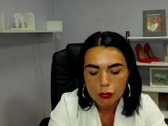 Live sex webcam photo for JennyLUST #275733200