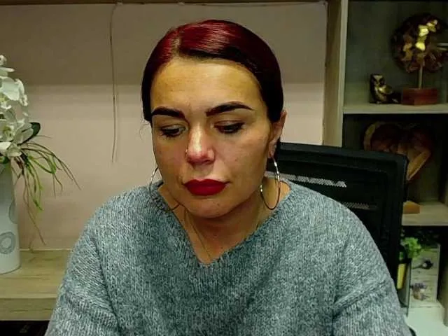 Live sex webcam photo for JennyLUST #276536822