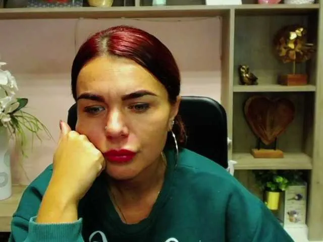 Live sex webcam photo for JennyLUST #276586023