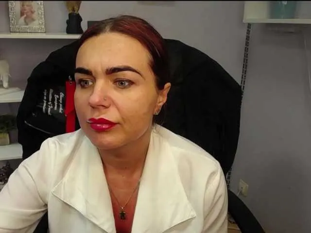 Live sex webcam photo for JennyLUST #276913399