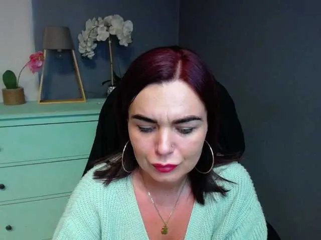 Live sex webcam photo for JennyLUST #277076788