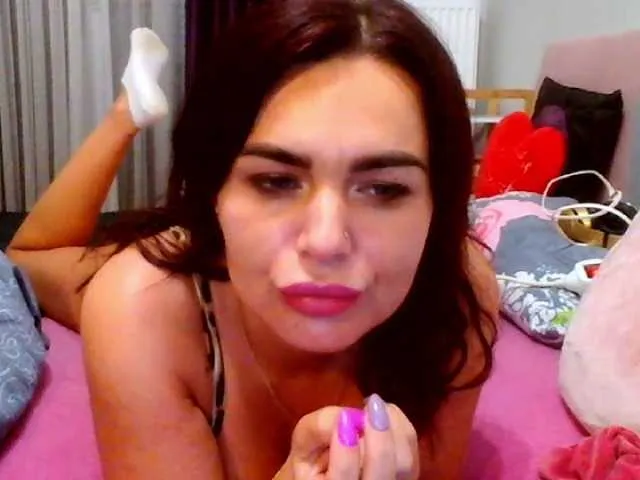 Live sex webcam photo for JennyLUST #277658942