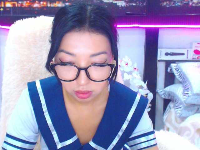 Live sex webcam photo for Jennycharming #276252395