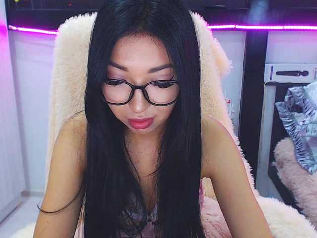 Live sex webcam photo for Jennycharming #277892891