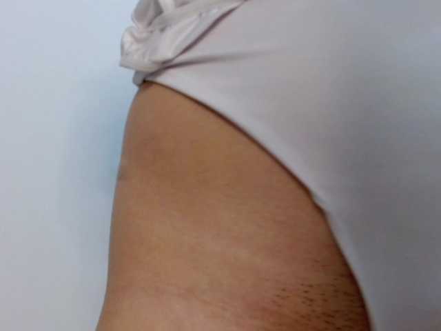 Live sex webcam photo for Jeong18 #277531359