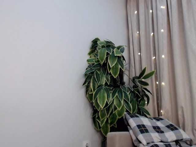 Live sex webcam photo for Jeong18 #278044560