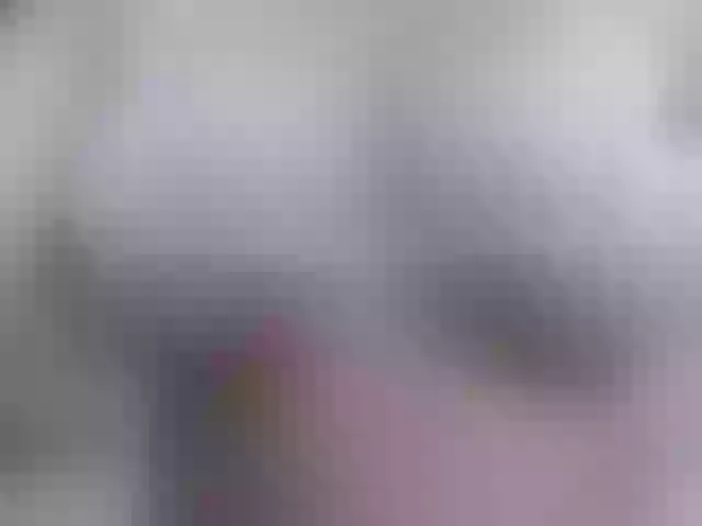 Live sex webcam photo for Jeong18 #288229364