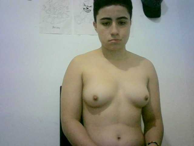 Live sex webcam photo for Jere1 #277271224