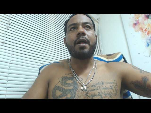 Live sex webcam photo for Jeremy-Jamez #276112327