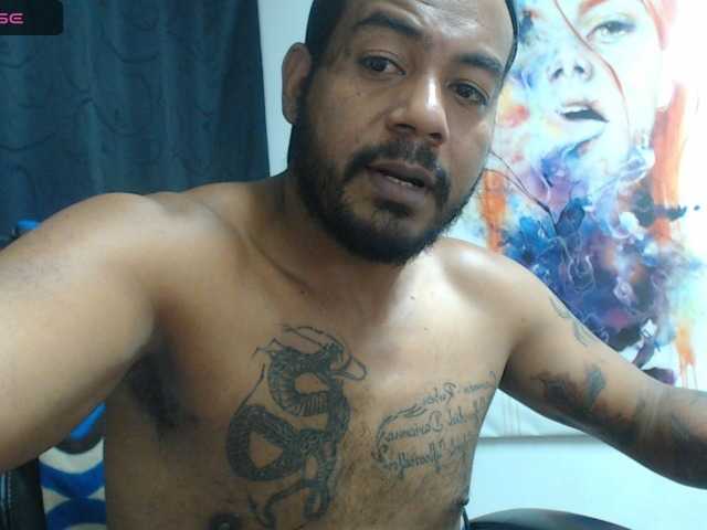 Live sex webcam photo for Jeremy-Jamez #276196718