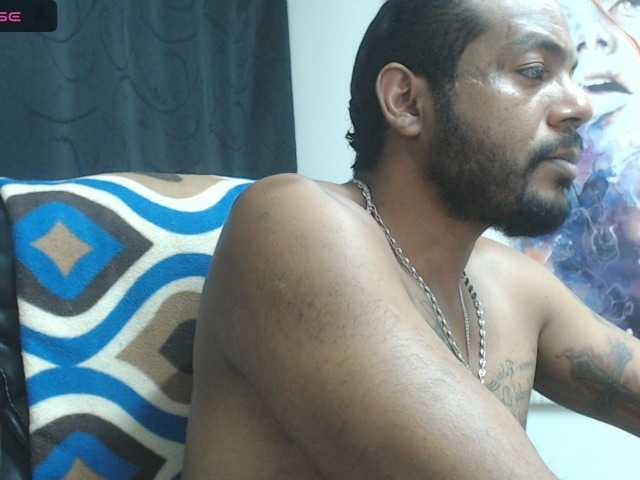 Live sex webcam photo for Jeremy-Jamez #276224206