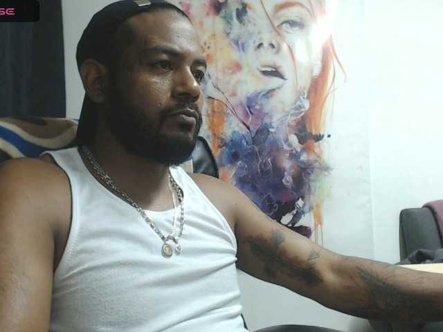 Live sex webcam photo for Jeremy-Jamez #276274299