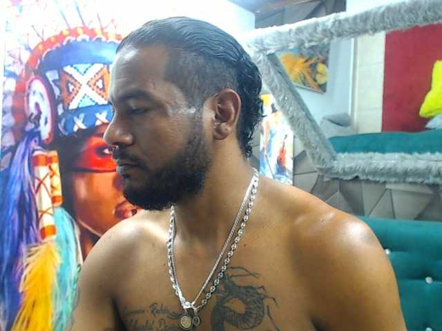 Live sex webcam photo for Jeremy-Jamez #276297181