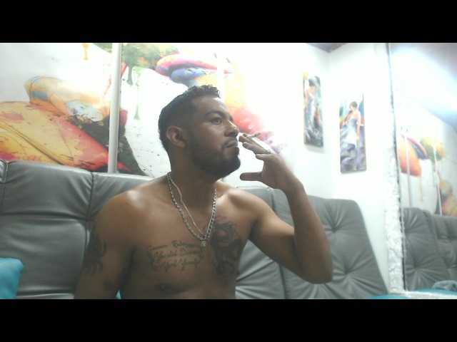 Live sex webcam photo for Jeremy-Jamez #276604037