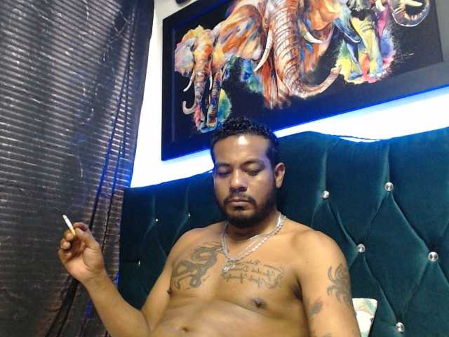 Live sex webcam photo for Jeremy-Jamez #276801634