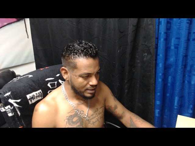 Live sex webcam photo for Jeremy-Jamez #276848803