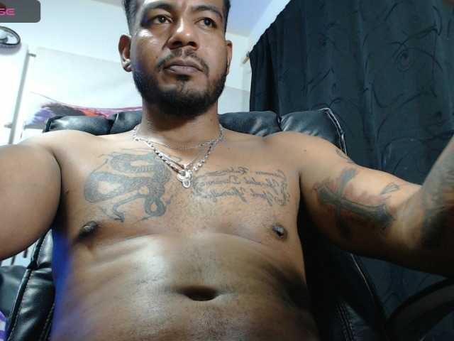 Live sex webcam photo for Jeremy-Jamez #276959640